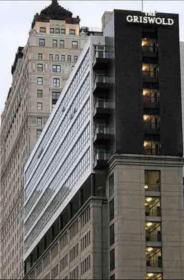 "Arrons Place" At The Griswold Detroit Exterior foto